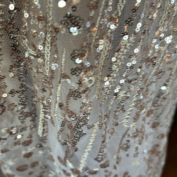 Mac Duggal SEQUINED CAP SLEEVE FIT AND FLARE DRESS size 10 NEW $698 - Picture 17 of 17